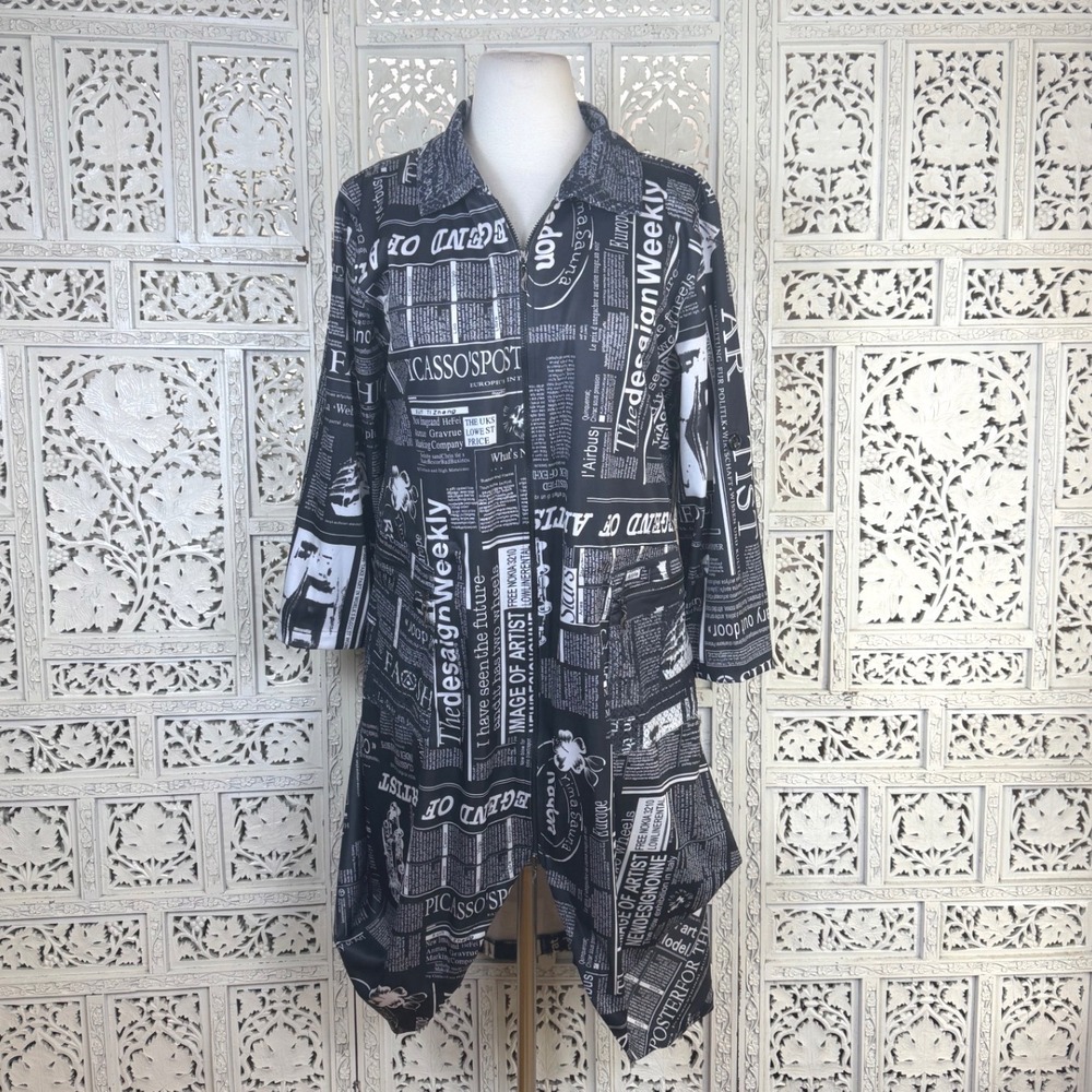 NWT Neo Noble Newspaper All‎ Over Print Dress Sz Medium Full Zip Lagenlook Indie